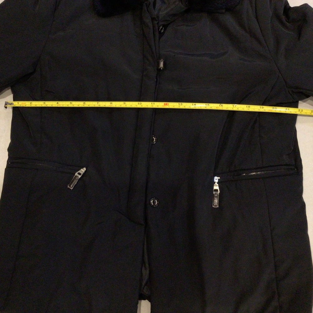 Authentic PRADA Black Synthetic & Fur collar button jacket - Picture 7 of 7